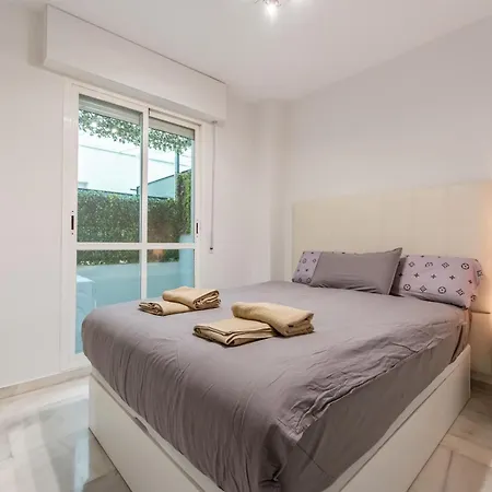 Apartamento Lorcrimar Banus 2 *