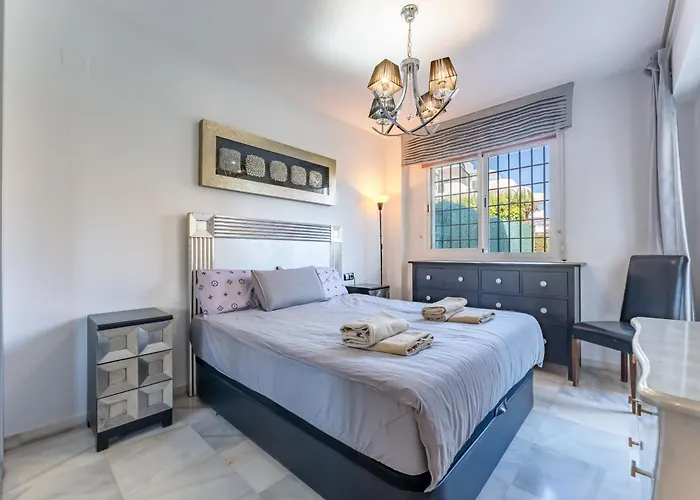 Lorcrimar Banus 2 Apartment